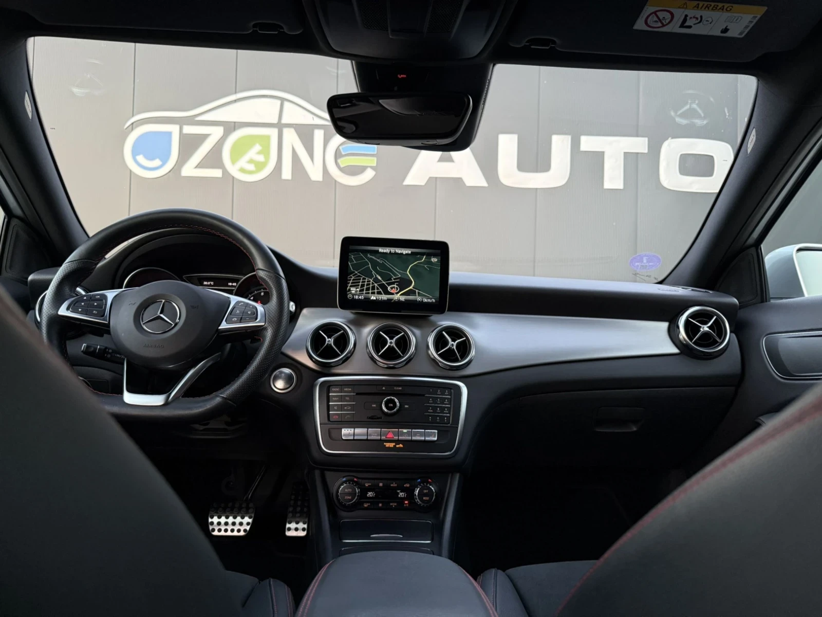 Mercedes-Benz GLA 180 AMG 122hp Petrol 93000km - изображение 9