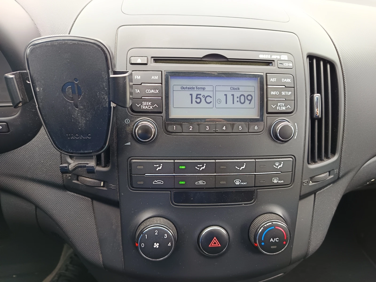 Hyundai I30 1.6i | Mobile.bg   15