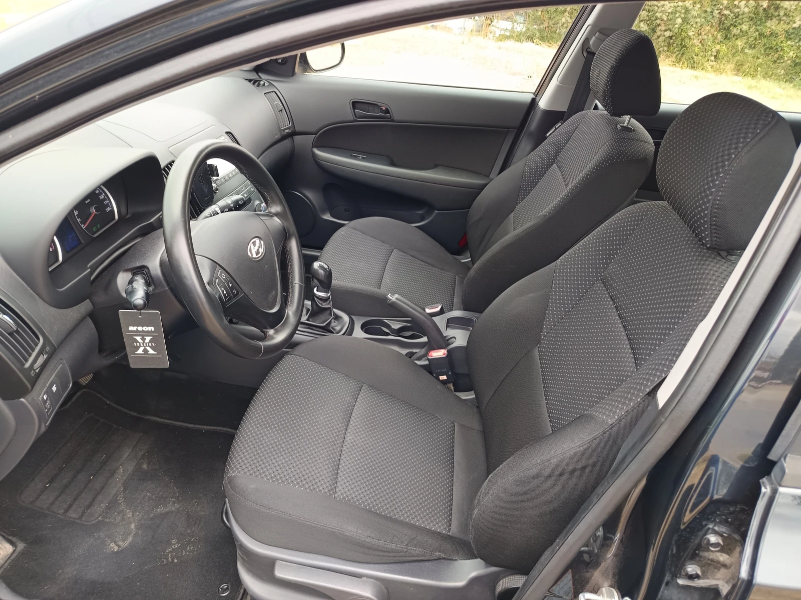 Hyundai I30 1.6i | Mobile.bg   11