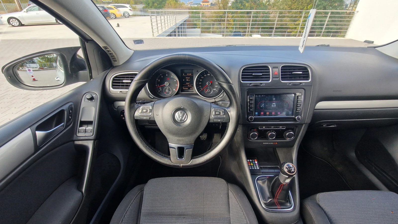 VW Golf  | Mobile.bg   13