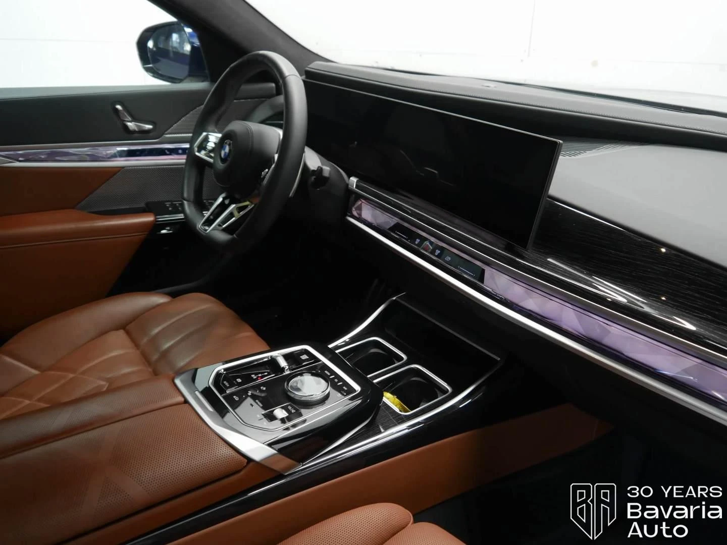 BMW 740 d xDrive M Sport Paket Sportautomatic - изображение 7