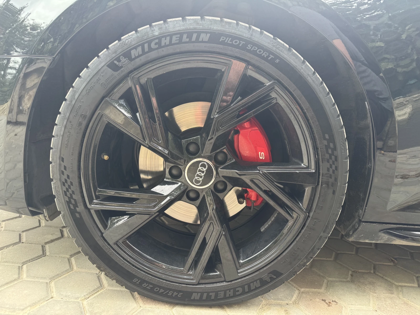 Audi A4 S-line MATRIX - изображение 7