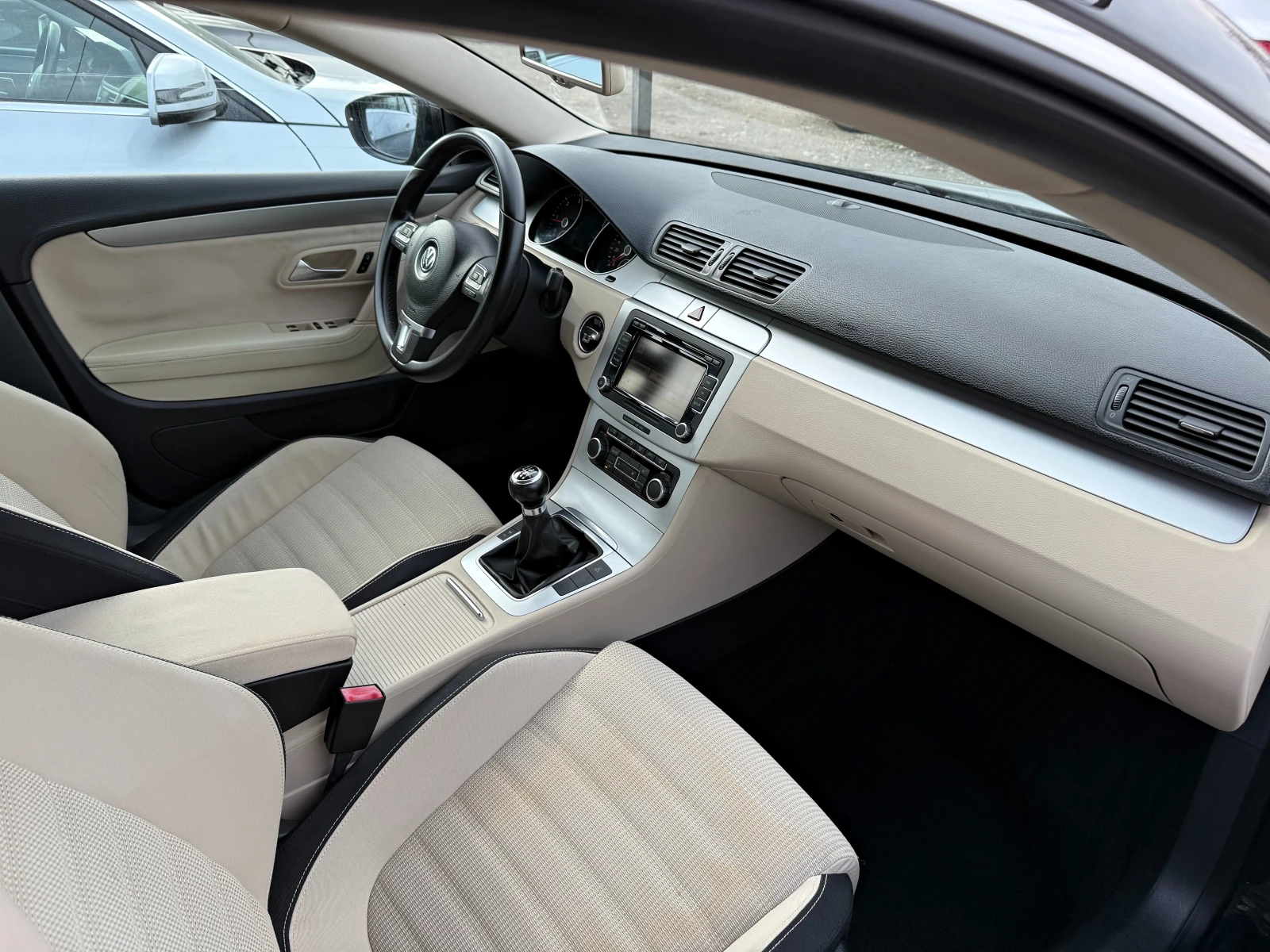 VW Passat CC 2.0TDI  - изображение 8