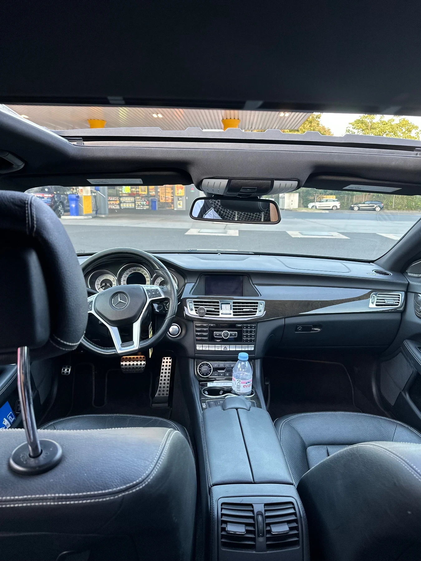 Mercedes-Benz CLS 500  - изображение 6