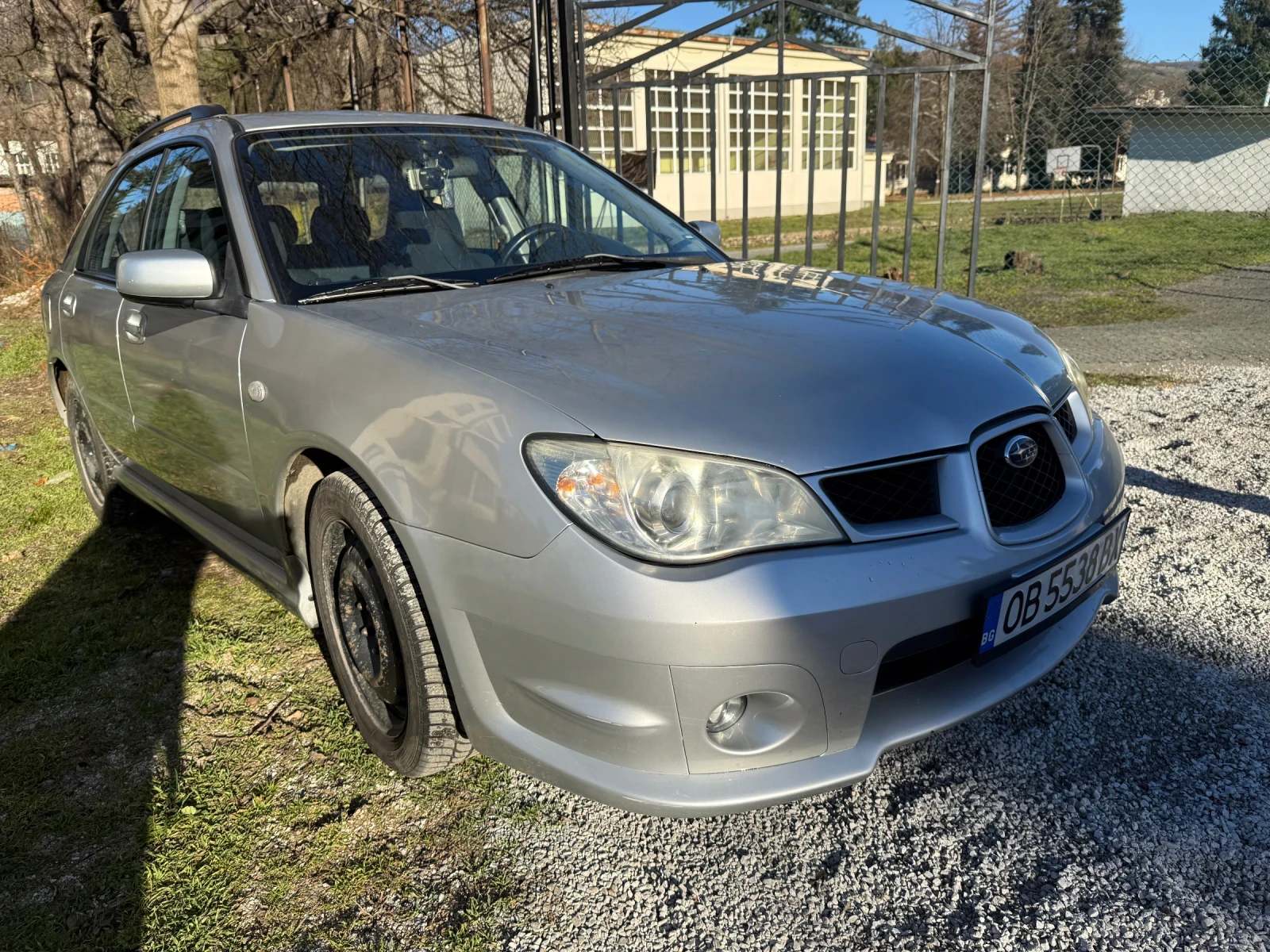 Subaru Impreza 1.5i Газ/Бензин Навигация Отлична - изображение 2