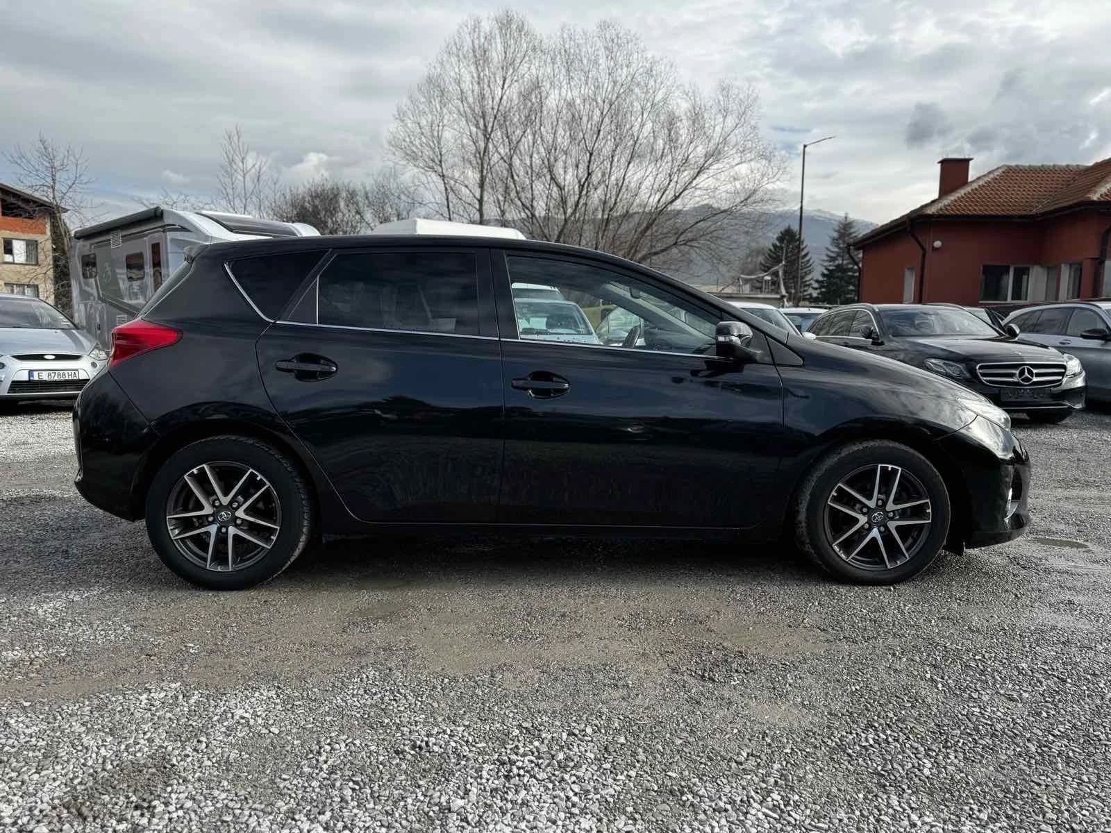 Toyota Auris 1.8I HYBRID | Mobile.bg � ����������� 8