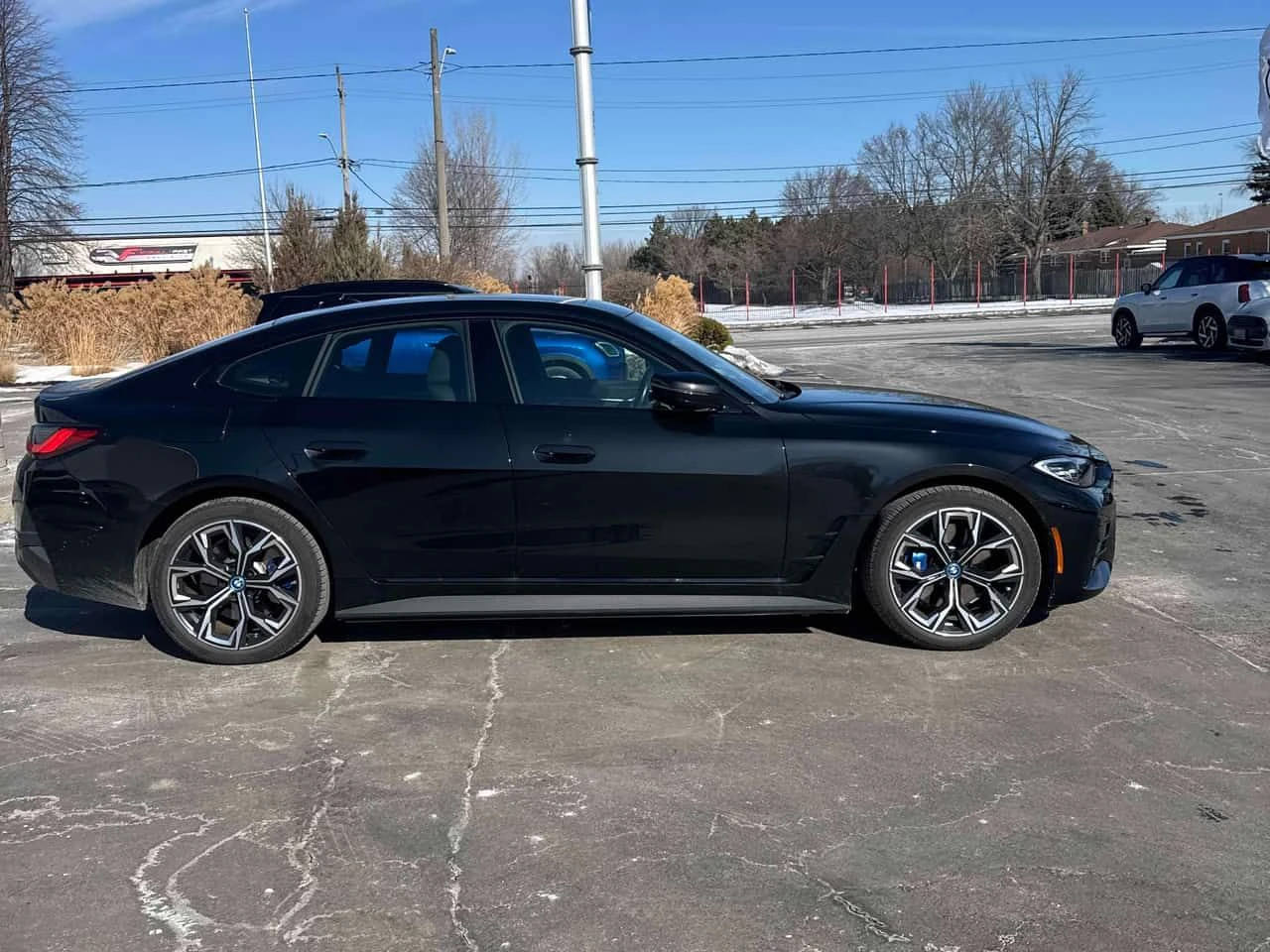 BMW i4 * eDrive40 * CARFAX * БЕЗ ПЪРВОНАЧАЛНА ВНОСКА - изображение 3