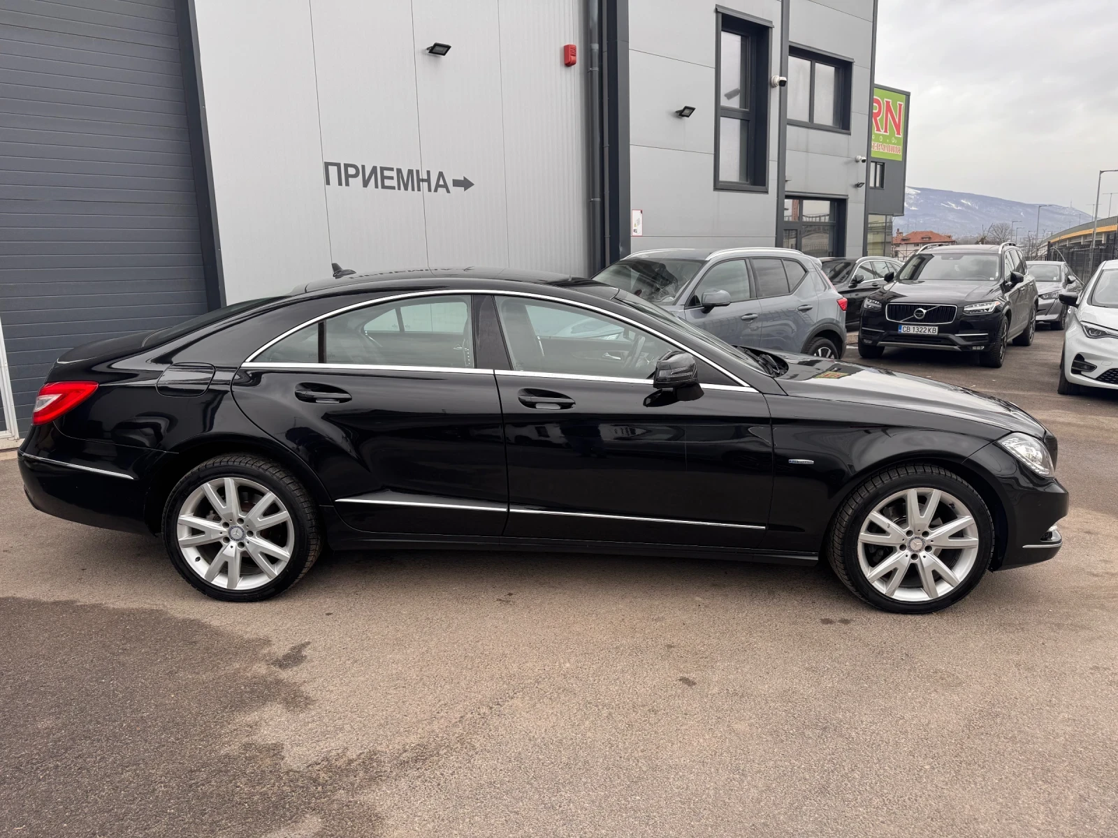 Mercedes-Benz CLS 350  BlueEfficiency - изображение 3