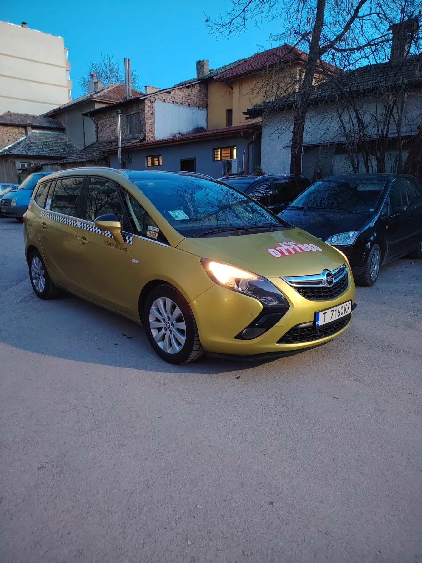 Opel Zafira, снимка 2 - Автомобили и джипове - 53757967