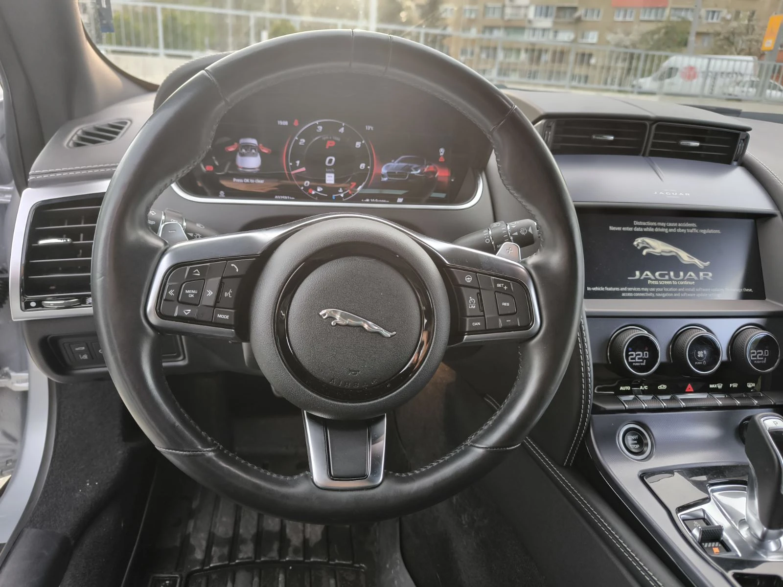 Jaguar F-Type, снимка 11 - Автомобили и джипове - 54051358