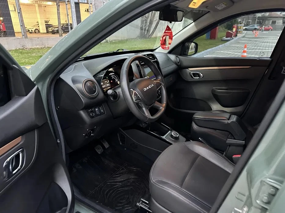 Dacia Spring Extreme 65 Facelift, снимка 6 - Автомобили и джипове - 54132093