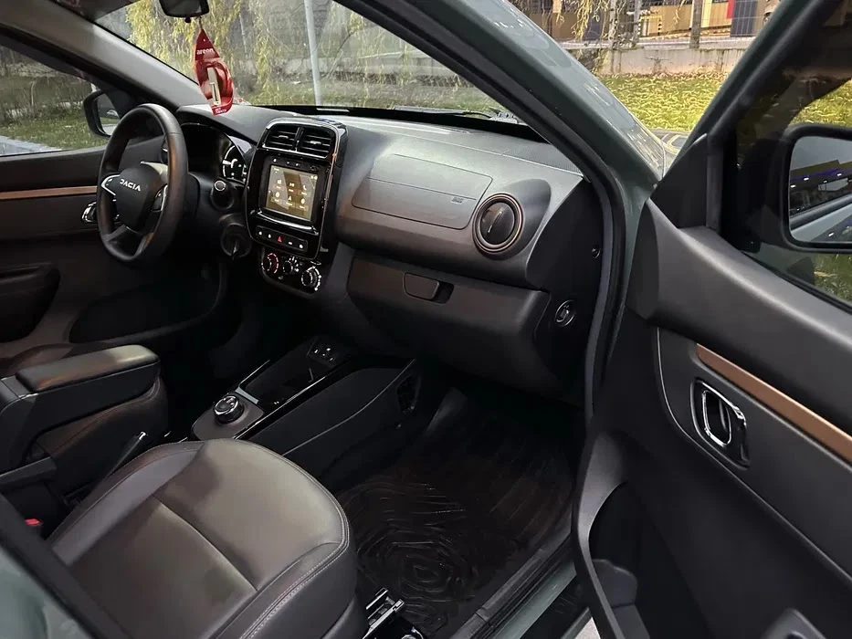 Dacia Spring Extreme 65 Facelift, снимка 7 - Автомобили и джипове - 54132093