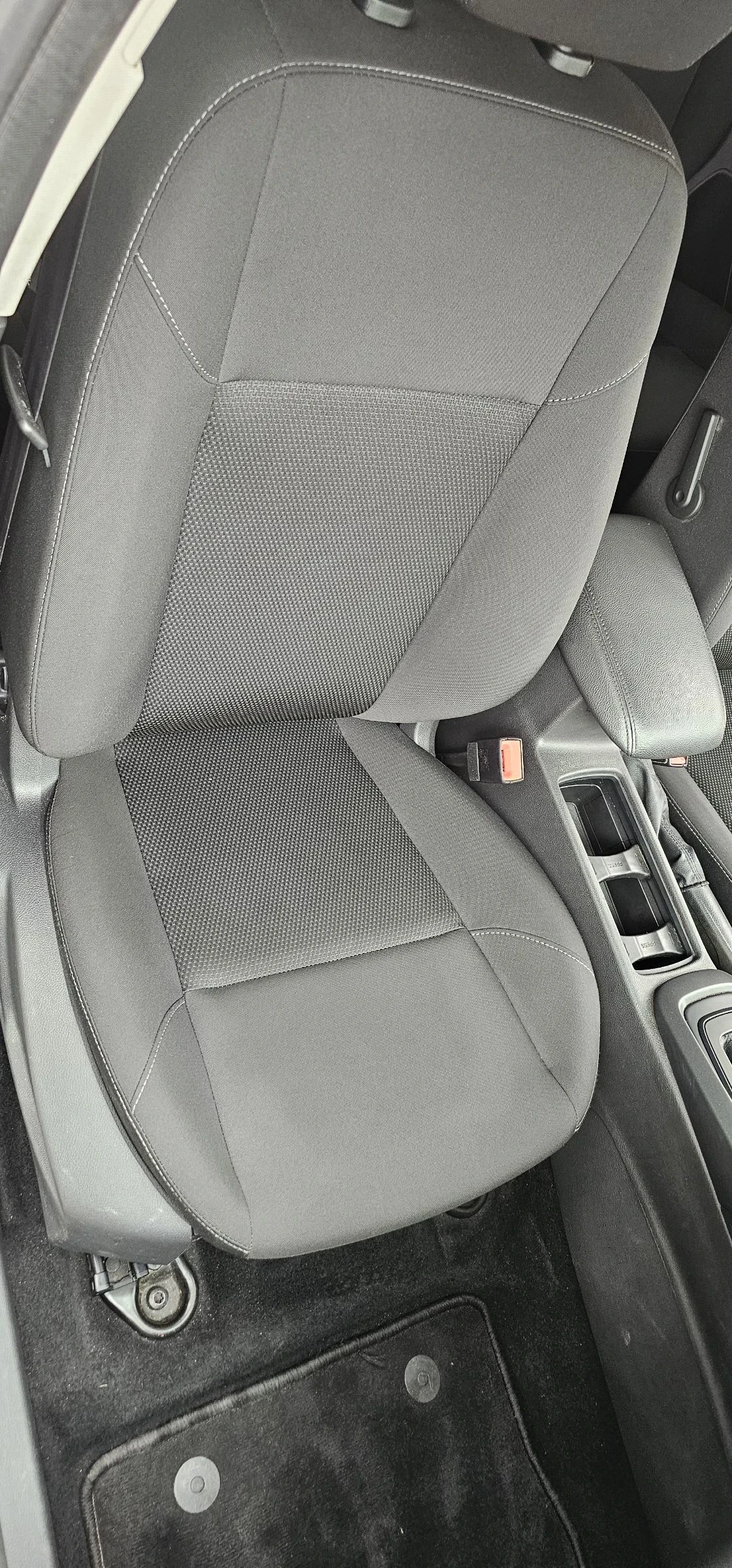 Ford Focus 2.0 TDCI 150 HP AVTOMAT, снимка 12 - Автомобили и джипове - 54471798