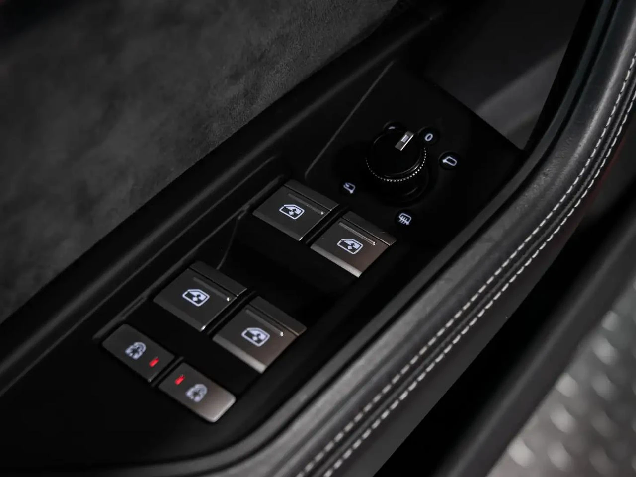Audi E-Tron 55 S-line* Distronic* 360* B&O* HeadUp* ��������� | Mobile.bg � ����������� 11