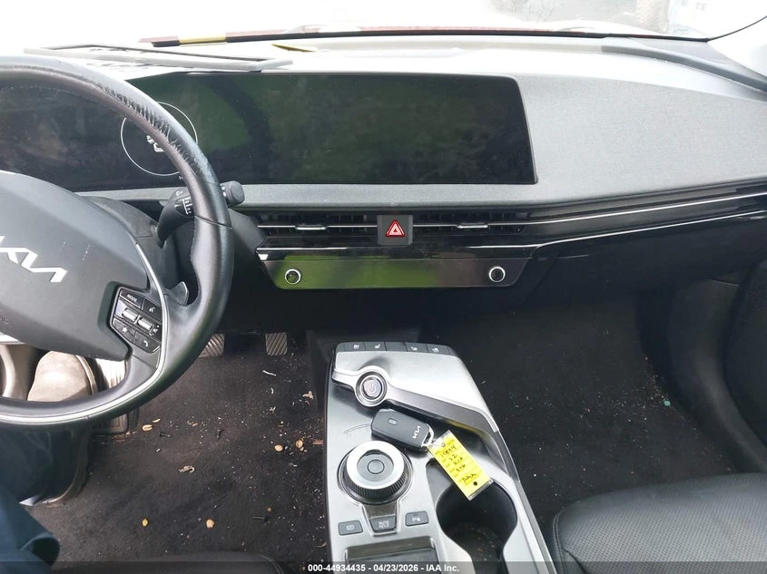 Kia EV6 Wind, снимка 11 - Автомобили и джипове - 54832140