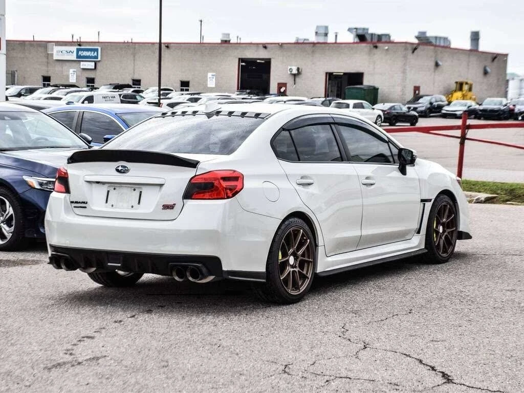 Subaru WRX * STI* Sport* AWD* Manual* KEYLESS* Camera* ПОДГРЕ, снимка 5 - Автомобили и джипове - 55604453