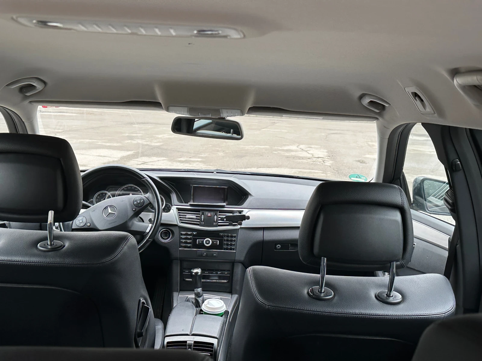Mercedes-Benz E 220, снимка 8 - Автомобили и джипове - 55747180