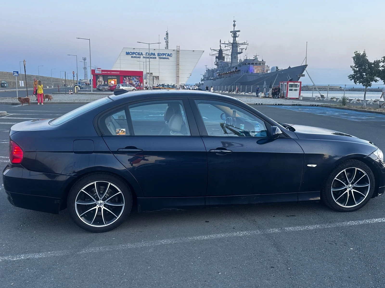 BMW 320 Bmw e90 320D, снимка 4 - Автомобили и джипове - 55780444