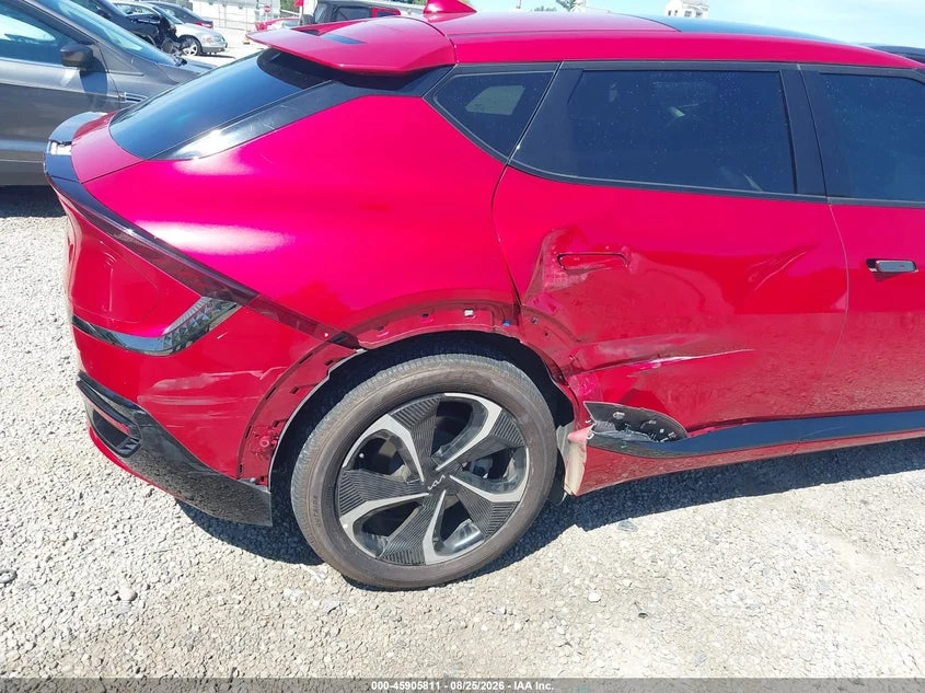 Kia EV6 2022 KIA EV6 GT-LINE, снимка 6 - Автомобили и джипове - 55908320
