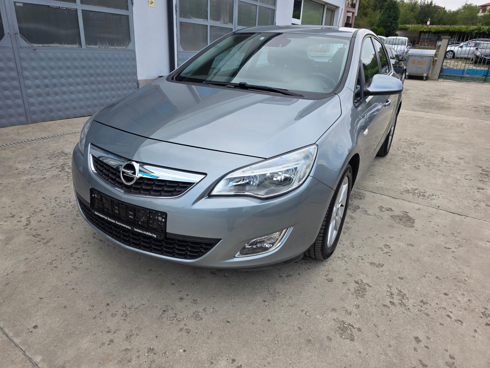 Opel Astra 1.7CDTI 122000km!, снимка 3 - Автомобили и джипове - 55912572