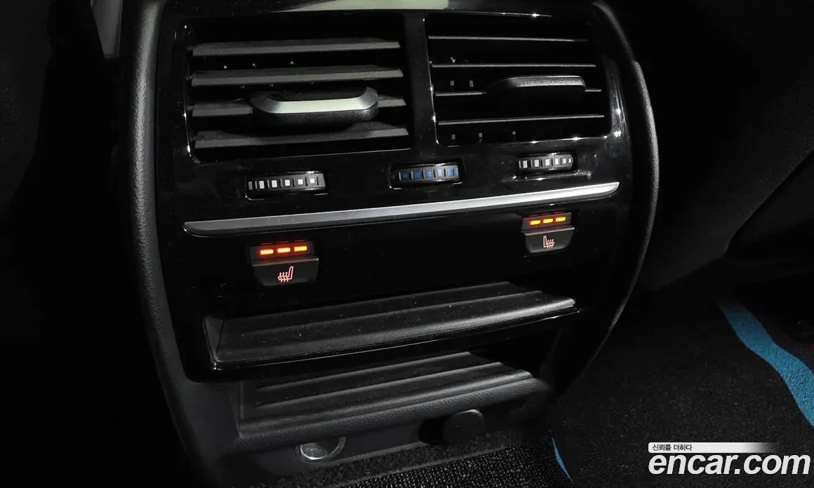 BMW 530 * M SPORT+ * FULL MAX * КРАЙНА ЦЕНА* , снимка 14 - Автомобили и джипове - 55939570