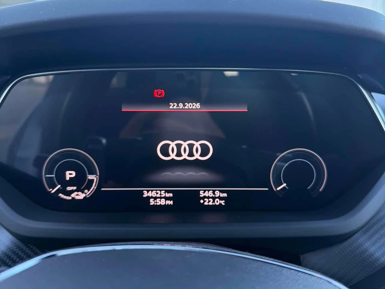 Audi E-Tron GT QUATTRO | CARFAX | АВТОКРЕДИТ, снимка 8 - Автомобили и джипове - 56191319