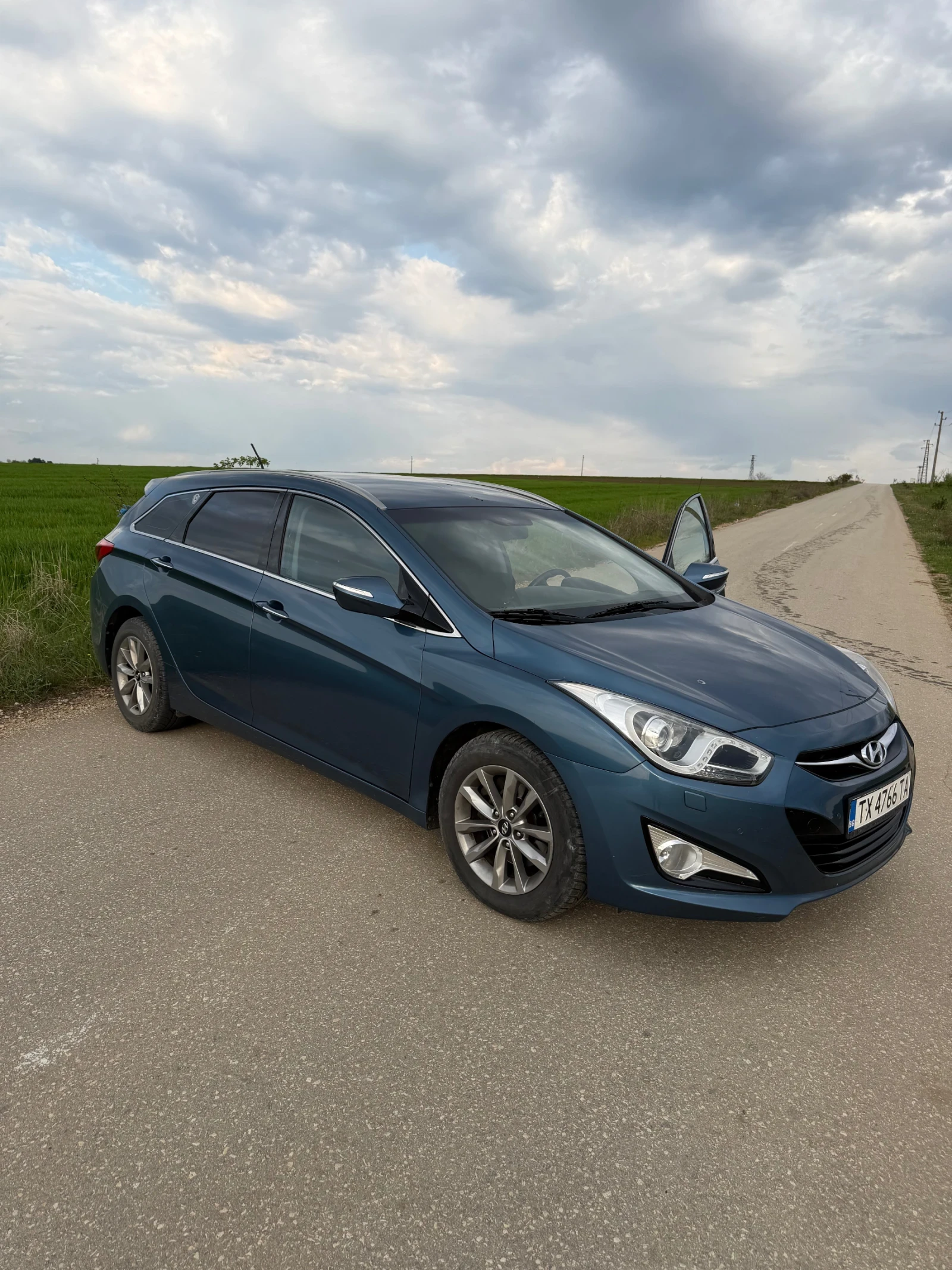 Hyundai I40, снимка 2 - Автомобили и джипове - 56259820