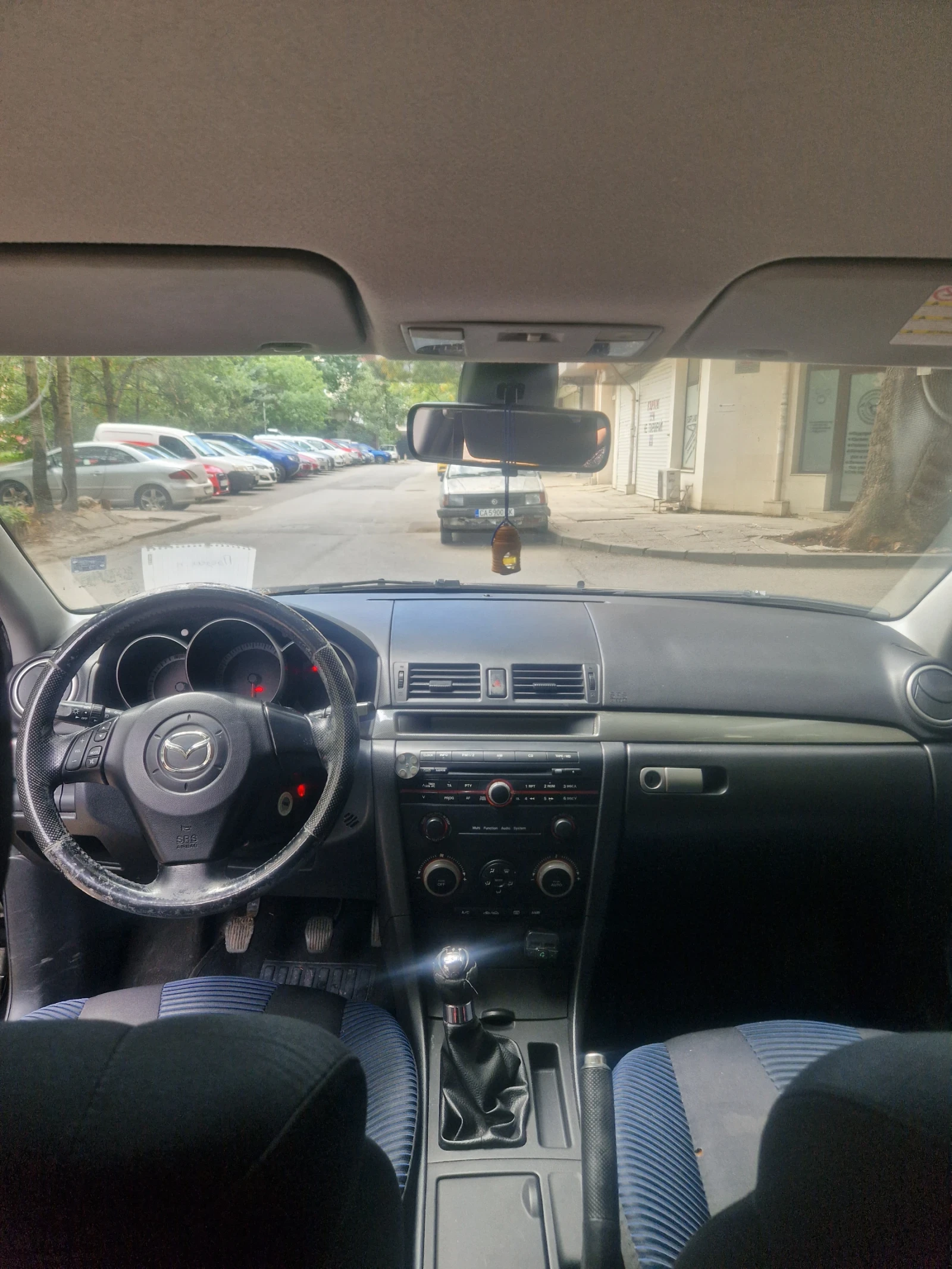 Mazda 3, снимка 5 - Автомобили и джипове - 56274516