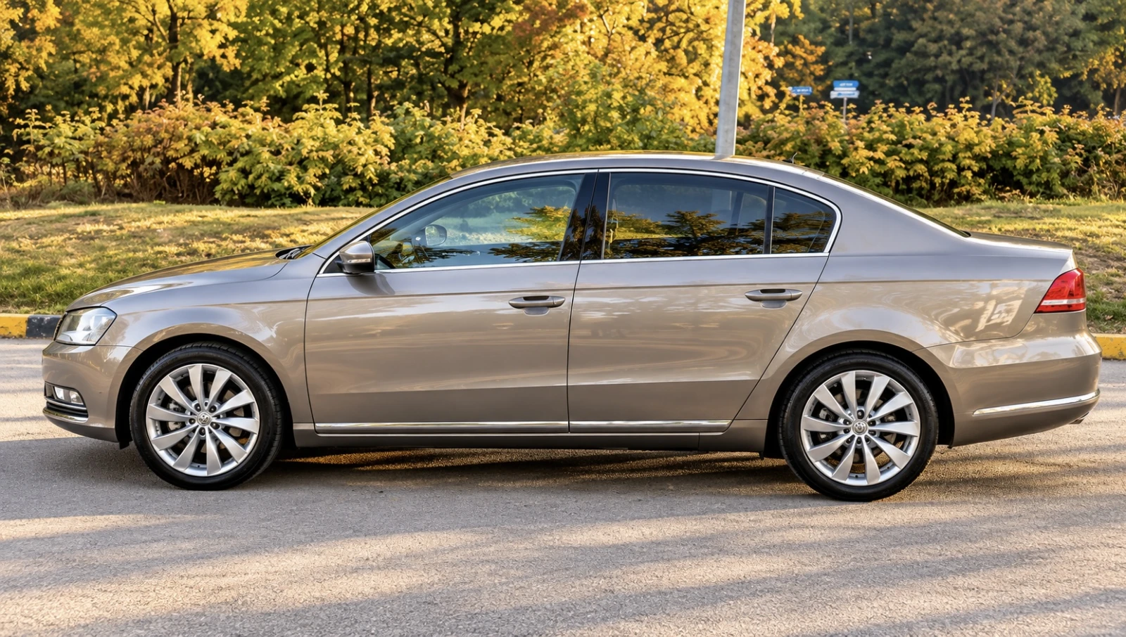 VW Passat 2.0TDi, снимка 5 - Автомобили и джипове - 56458950