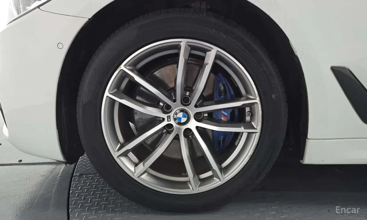 BMW 530 * 530i xDrive M Sport Package Plus *  | Mobile.bg � ����������� 5