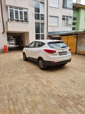 Hyundai IX35 2.0i 4x4 | Mobile.bg    6