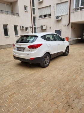 Hyundai IX35 2.0i 4x4, снимка 4