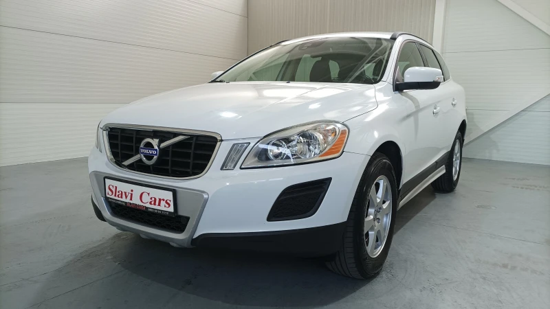 Volvo XC60 2.4 D5 4X4, снимка 1 - Автомобили и джипове - 47758467