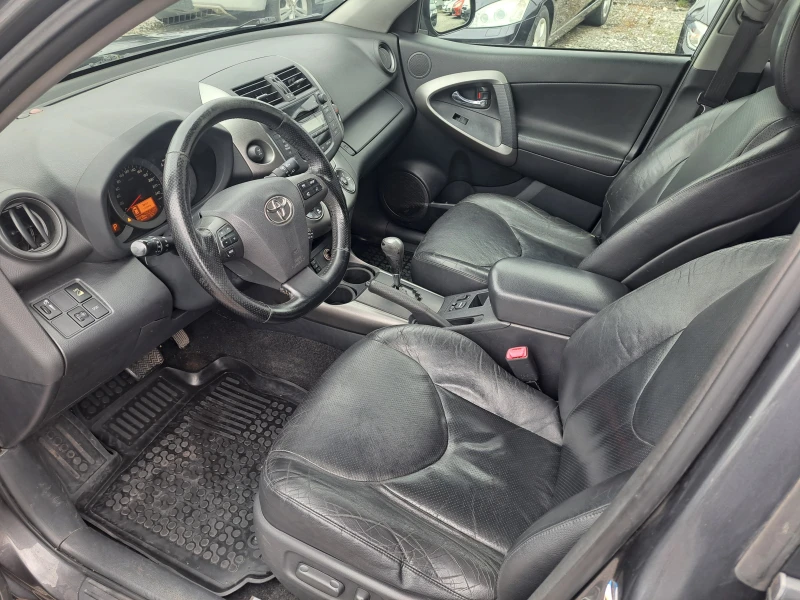 Toyota Rav4 2.2d 150к.с. 4х4, снимка 7 - Автомобили и джипове - 48237158