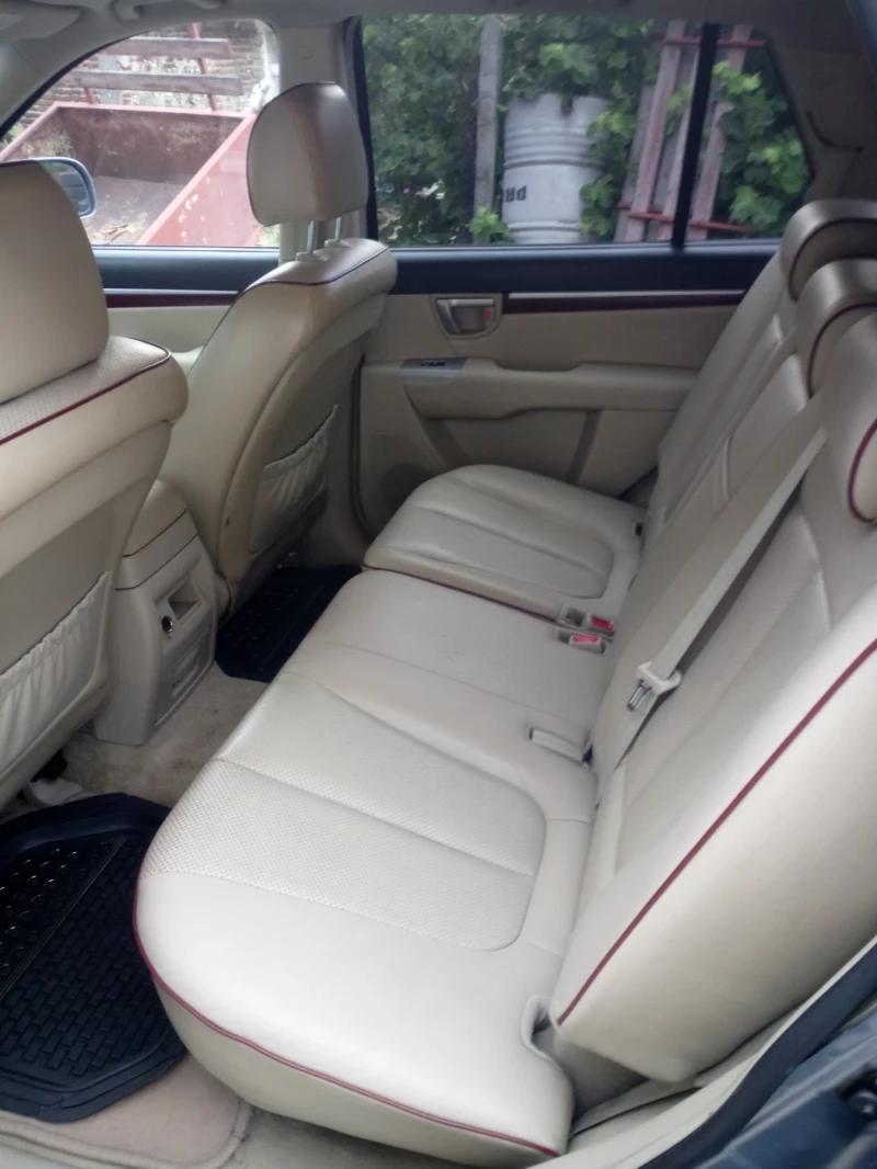Hyundai Santa fe Джип , снимка 4 - Автомобили и джипове - 52513633