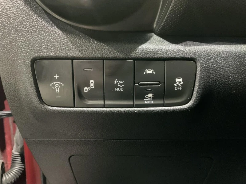 Hyundai Kona ОБДУХВАНЕ* ДИСТРОНИК* МЪРТВА Т.* KEYLESS* КАМЕРА* , снимка 9 - Автомобили и джипове - 52534627