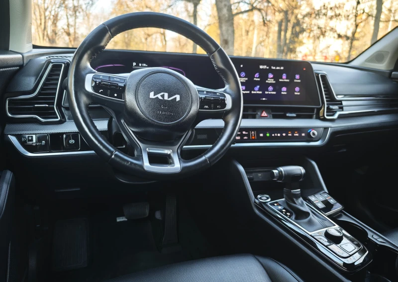 Kia Sportage 2.0 CRDI, снимка 13 - Автомобили и джипове - 53166360