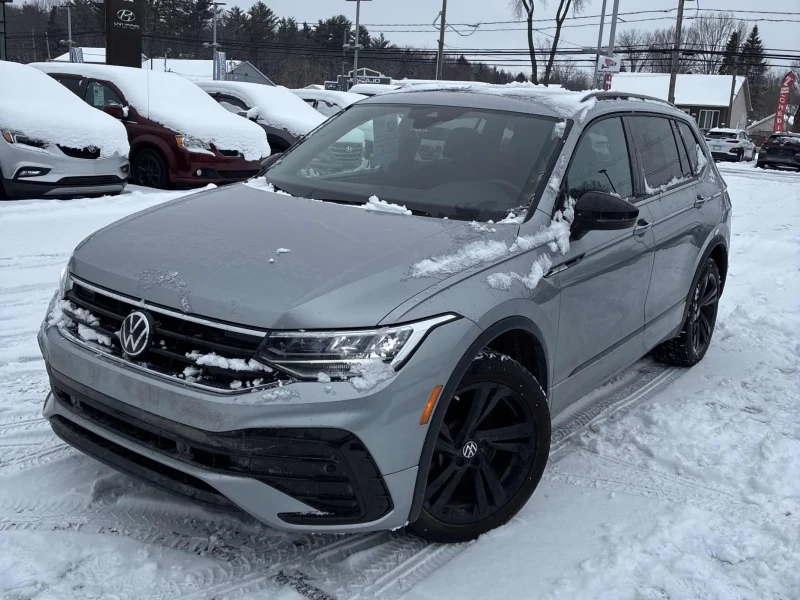 VW Tiguan MOTION R-LINE BLACK * PANO * KEYLESS * ПОДГРЕВИ * 