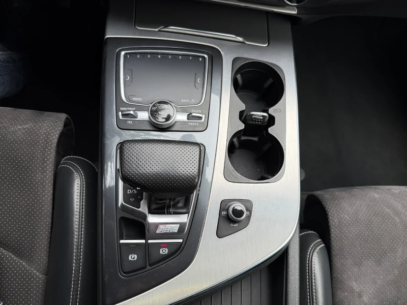 Audi Q7 3.0TDI Quattro 6+ 1, снимка 12 - Автомобили и джипове - 53560517
