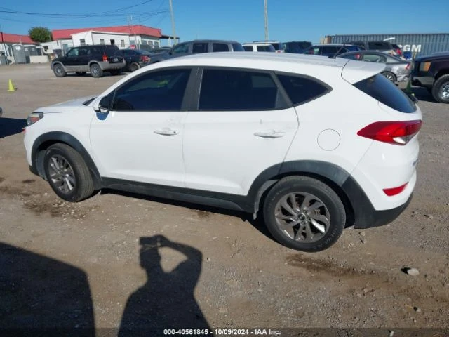 Hyundai Tucson SE 2.0L - изображение 8