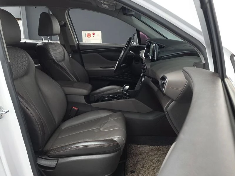Hyundai Santa fe Diesel 2.0 2WD| 202к.с.| ВКЛ.ТЕХНОТЕСТ, снимка 11 - Автомобили и джипове - 55700261