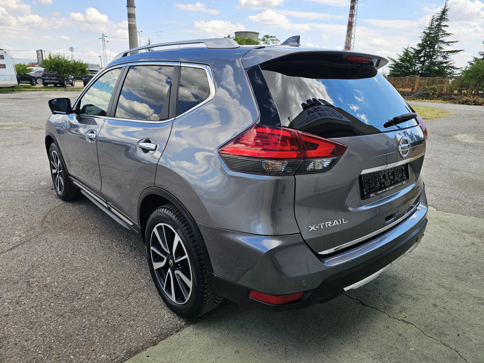 Nissan X-trail 2.0 DCI 4WD TEKNA 7 МЕСТА - изображение 5