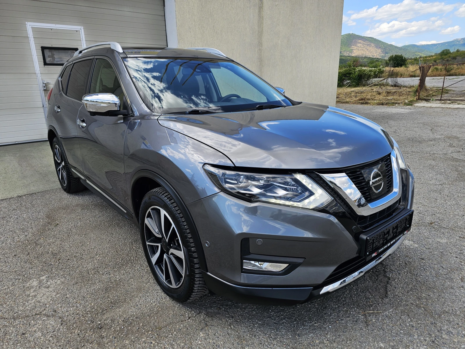 Nissan X-trail 2.0 DCI 4WD TEKNA 7 МЕСТА - изображение 3
