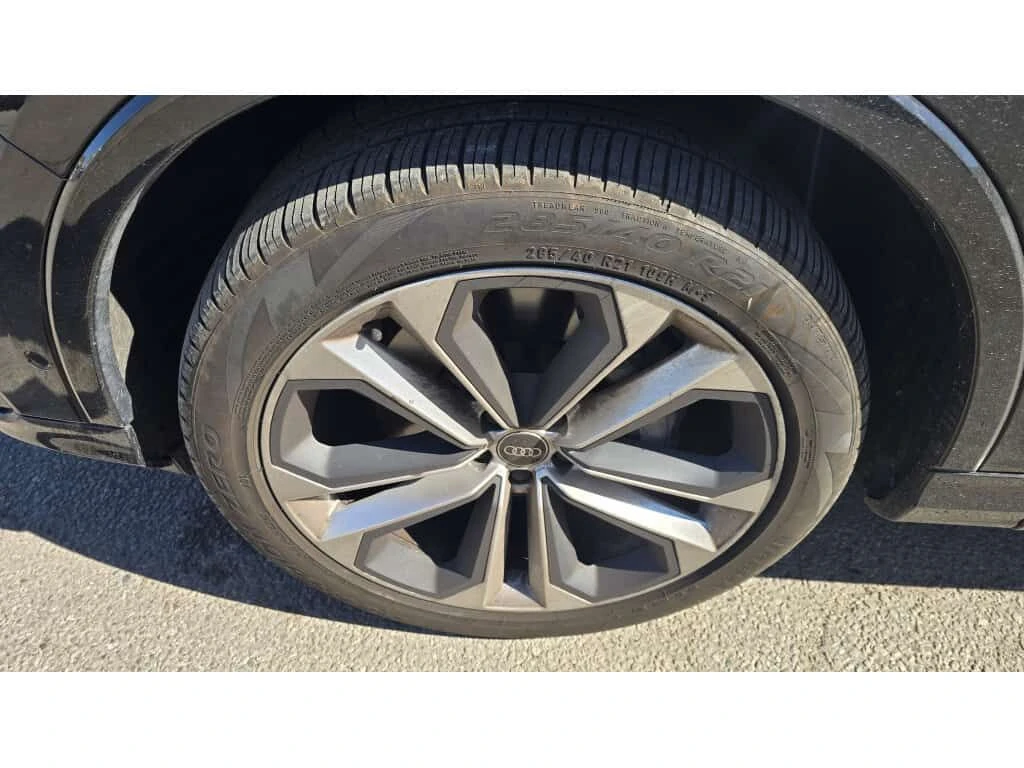 Audi Q7 55TFSI * PROGRESSIV * Фиксирана цена до БГ * CARFA, снимка 14 - Автомобили и джипове - 53771182