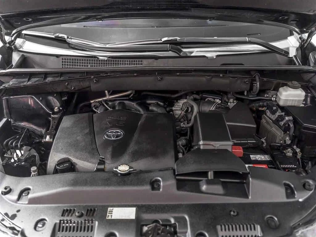 Toyota Highlander * $300 BI WEEKLY $2000 DOWN XLE| AWD| 8 PASSENGER|, снимка 17 - Автомобили и джипове - 53903696