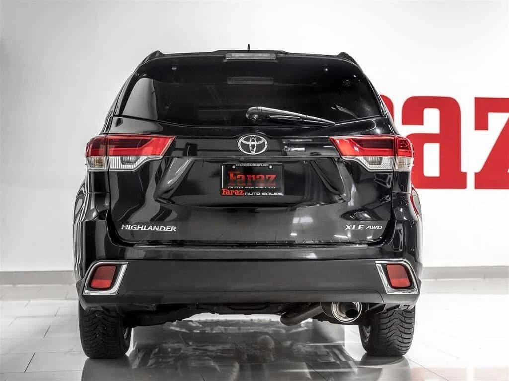 Toyota Highlander * $300 BI WEEKLY $2000 DOWN XLE| AWD| 8 PASSENGER|, снимка 4 - Автомобили и джипове - 53903696