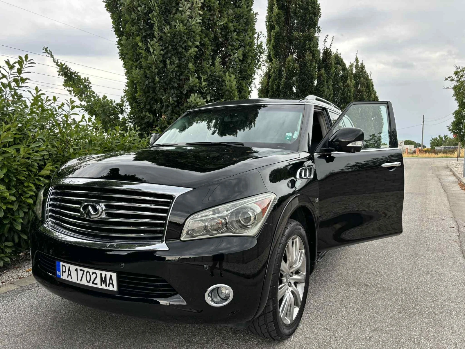 Infiniti QX80, снимка 2 - Автомобили и джипове - 53967049