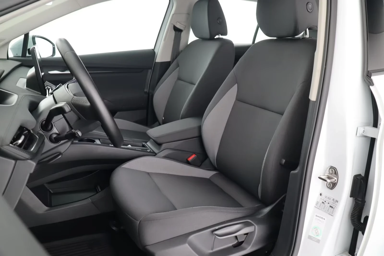 Skoda Elroq 50 Tour Camera Winter Package  | Mobile.bg � ����������� 8