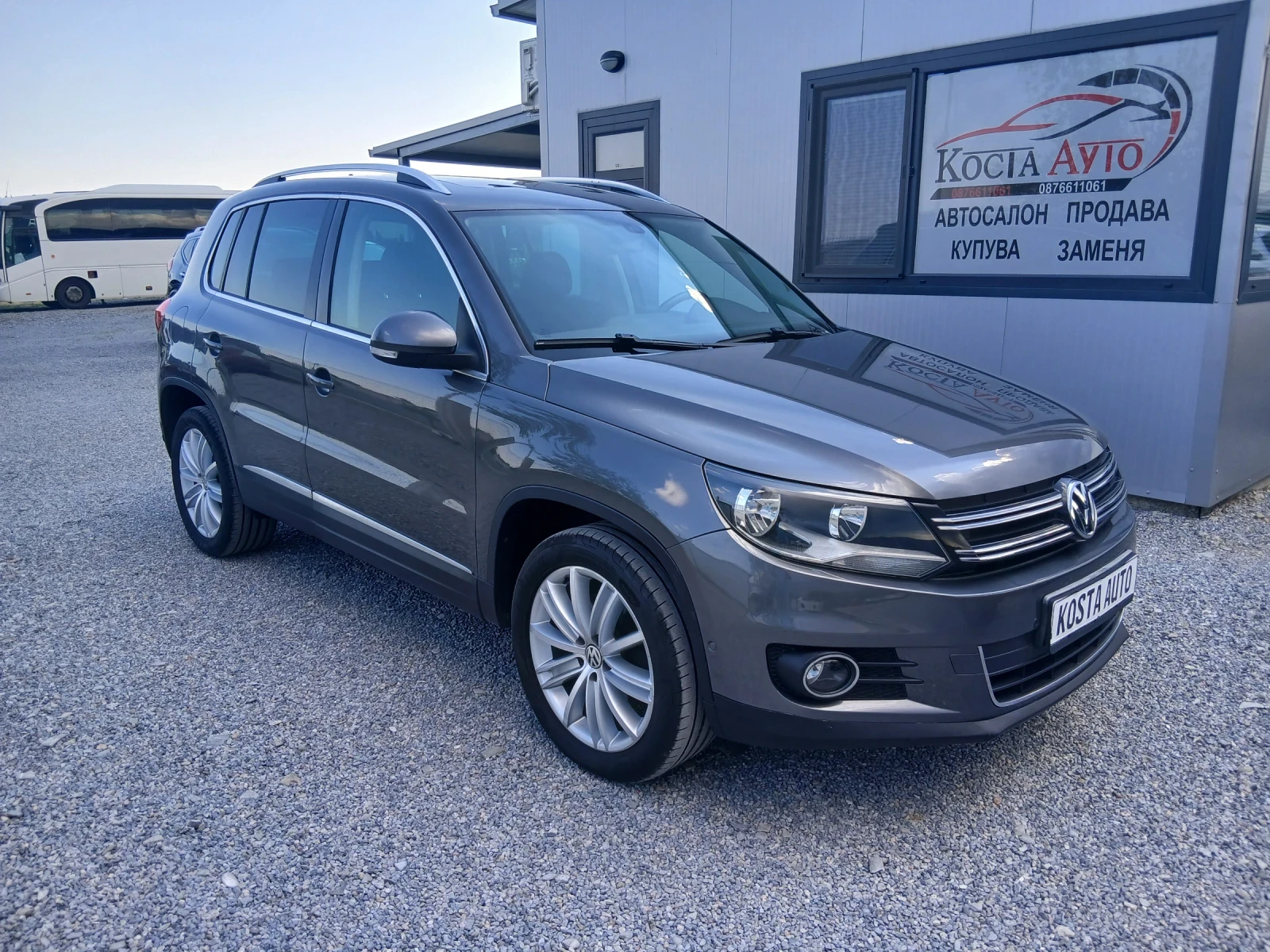 VW Tiguan КАТО НОВ, снимка 2 - Автомобили и джипове - 55123878