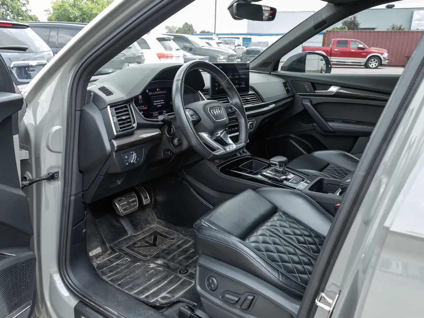 Audi SQ5 MATRIX* BANG* OLUFSEN* LANE* ASSIST* КАМЕРА* , снимка 5 - Автомобили и джипове - 55282725